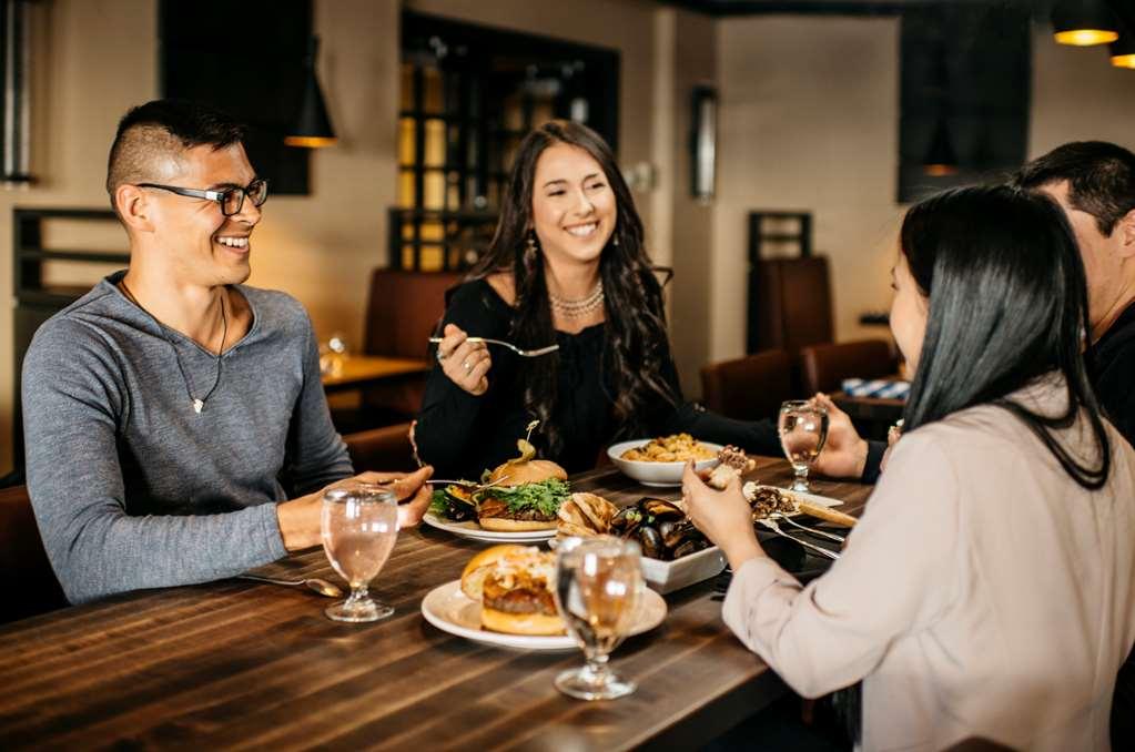 The Frobisher Inn 이칼루이트 객실 사진